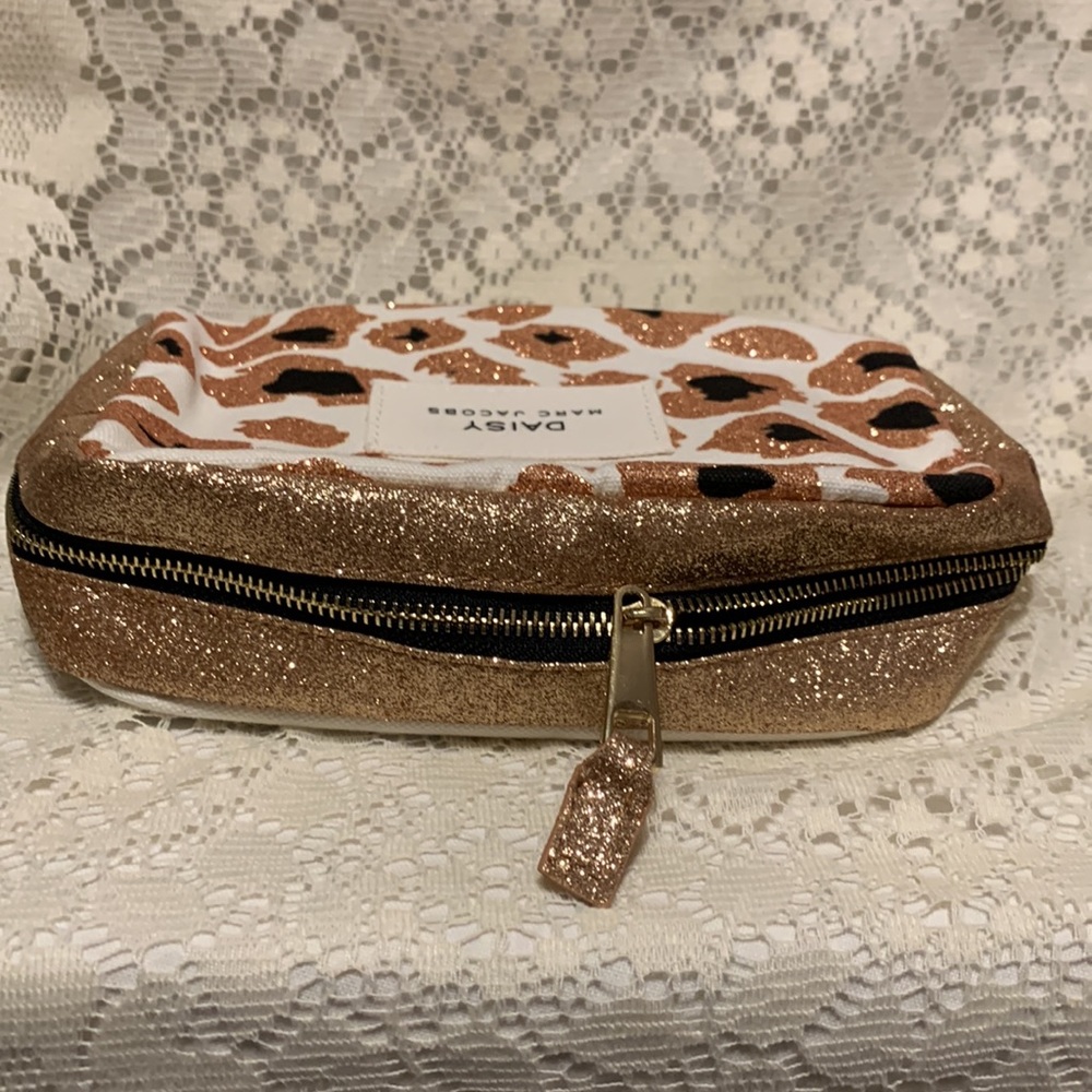 Daisy by Marc Jacobs - Picture 4 of 7